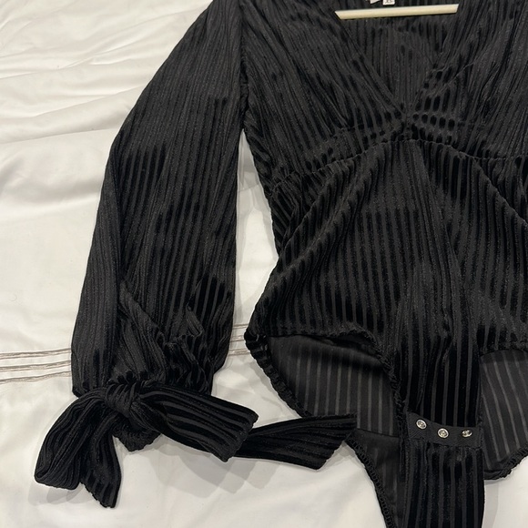 Misa Los Angeles velvet bodysuit - Picture 3 of 5